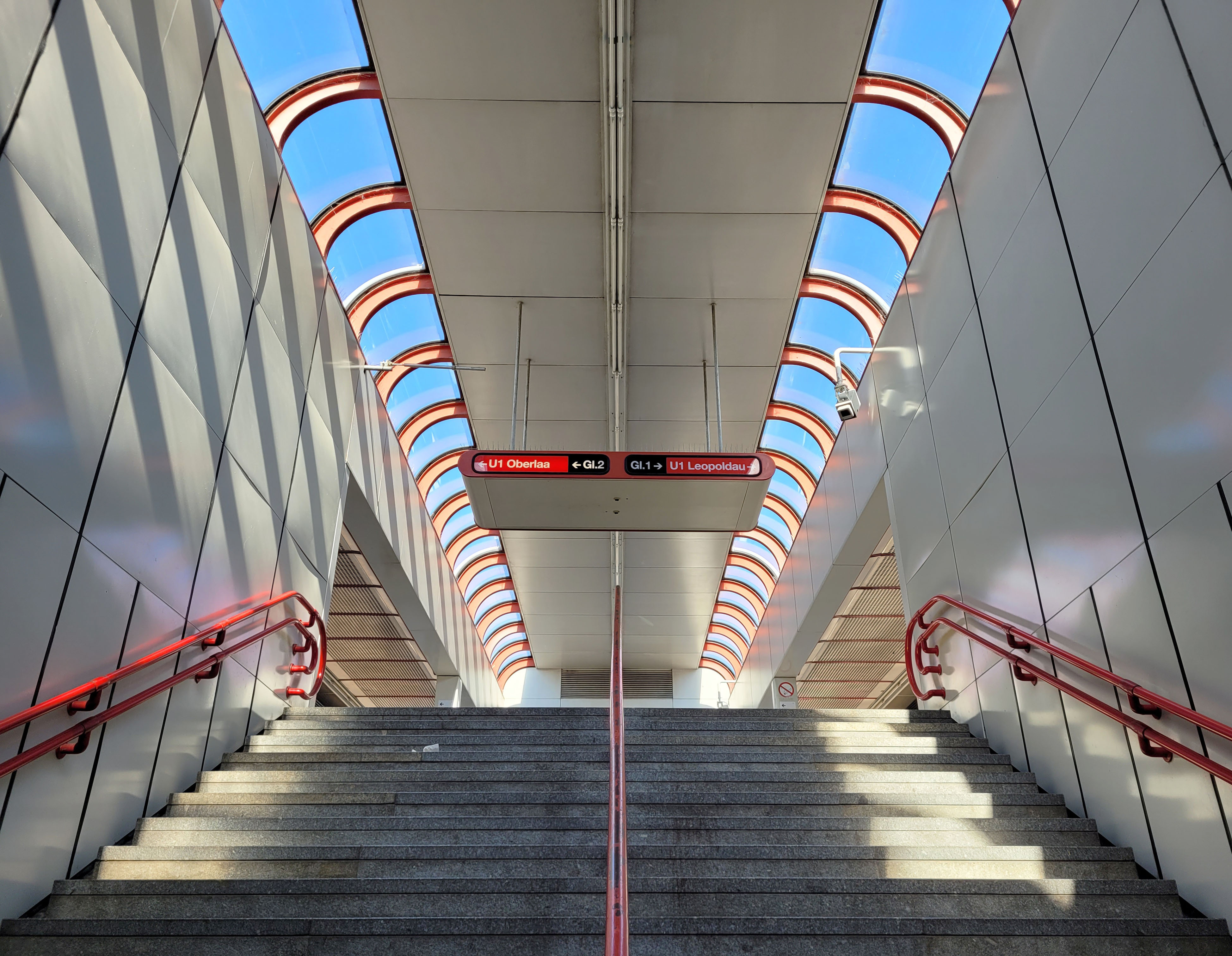 https://whoosh.wien/uploads/Kagran-25-ps.jpg