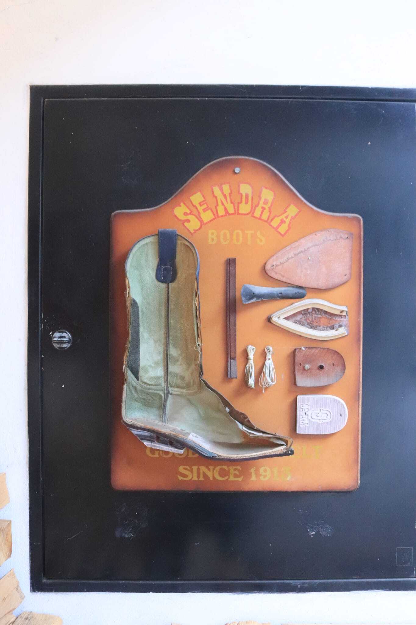 https://whoosh.wien/uploads/shoes.jpeg
